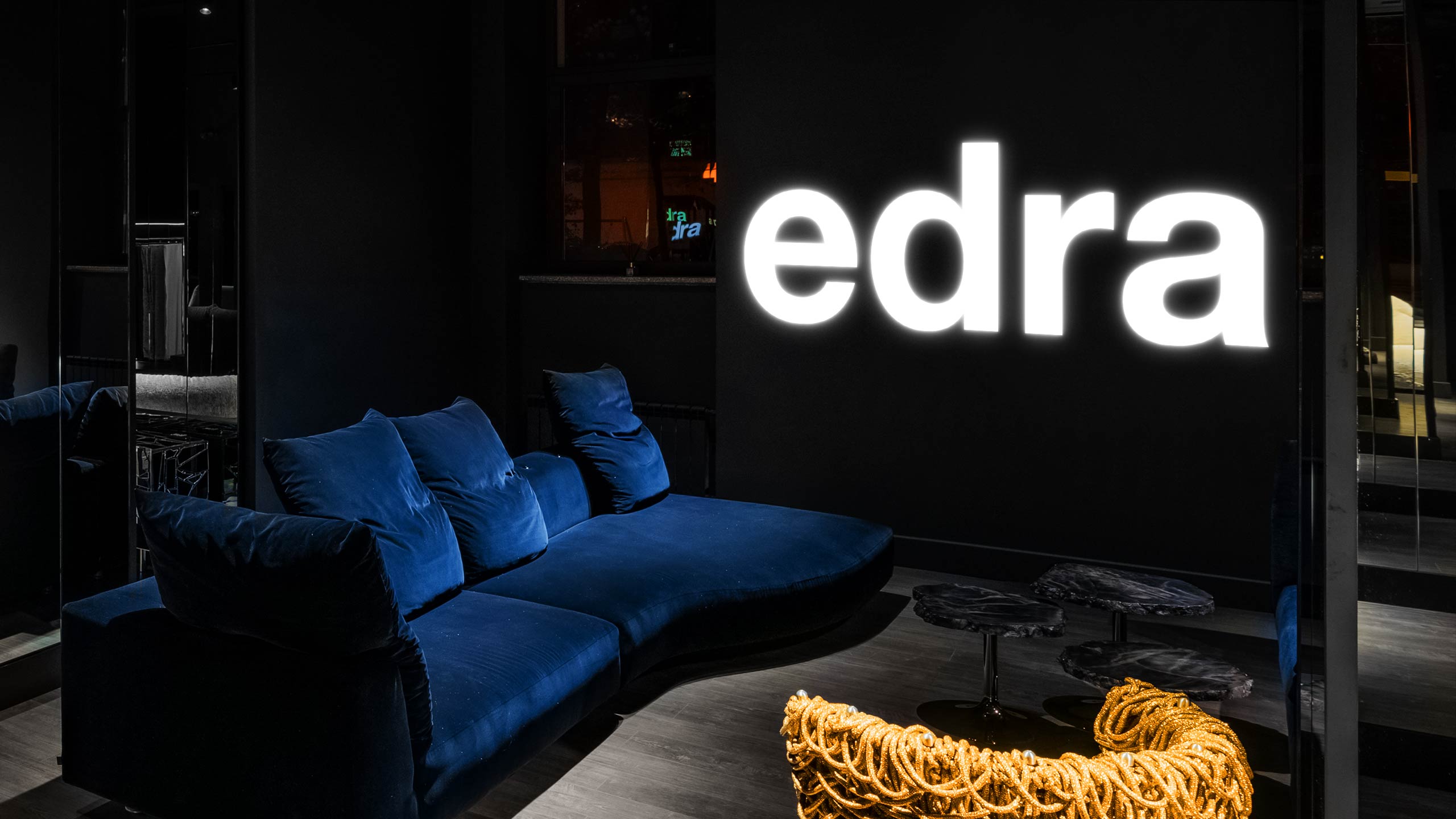  EDRA SHOWROOM