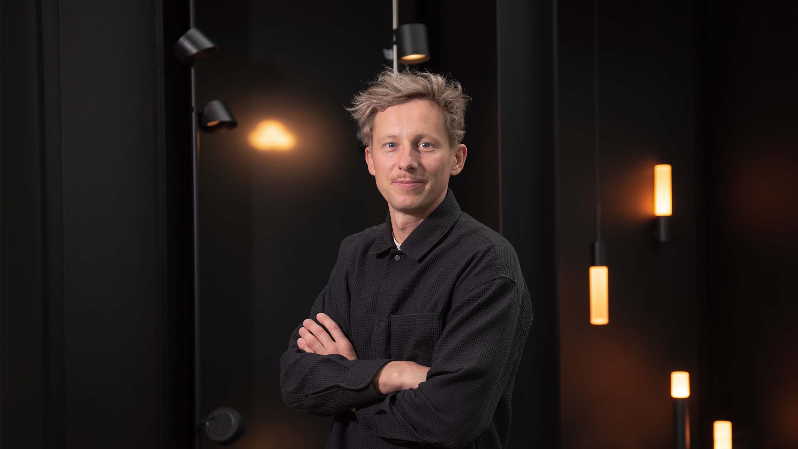 PETER LARI