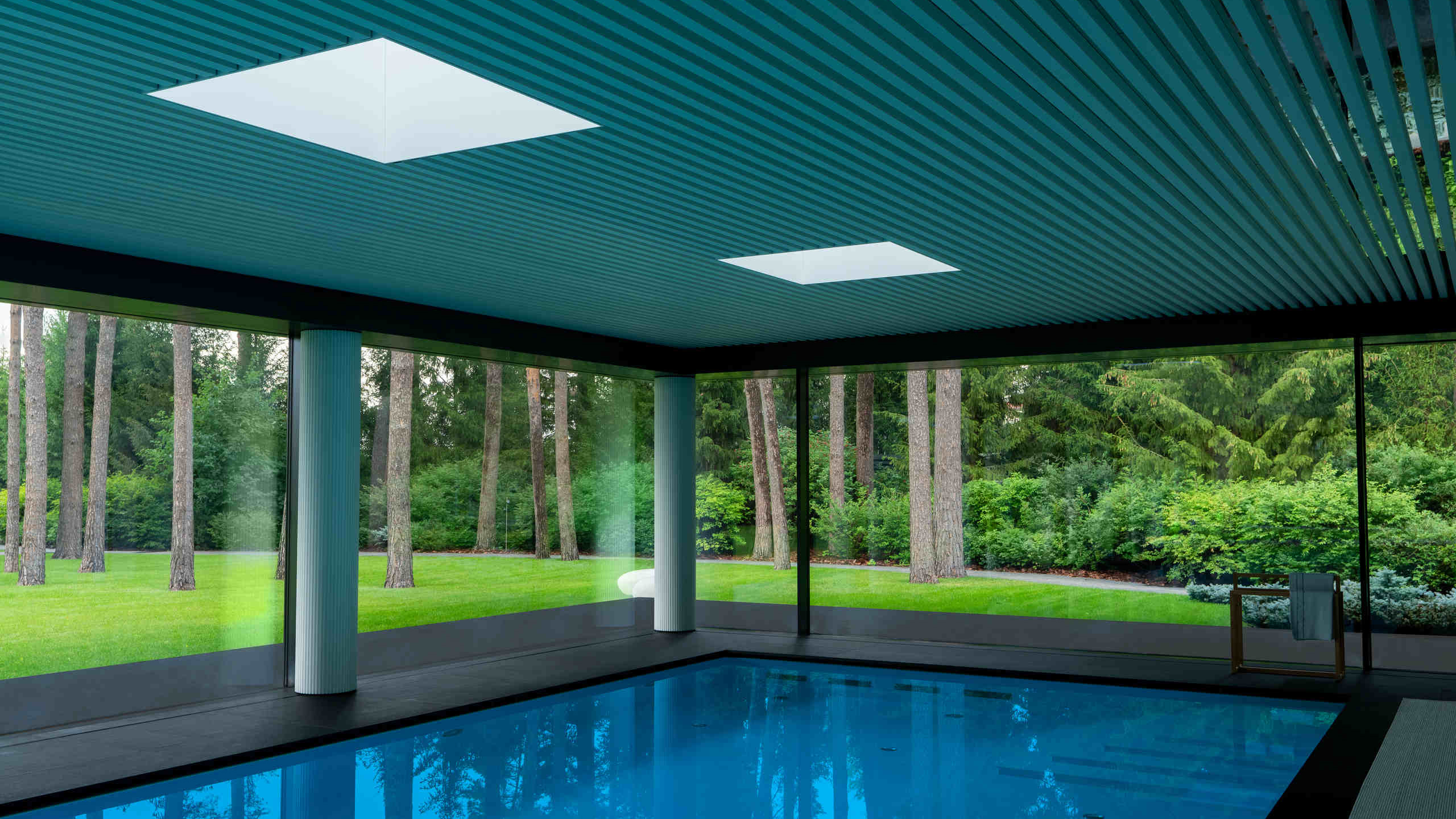  POOL <span>HOUSE</span>