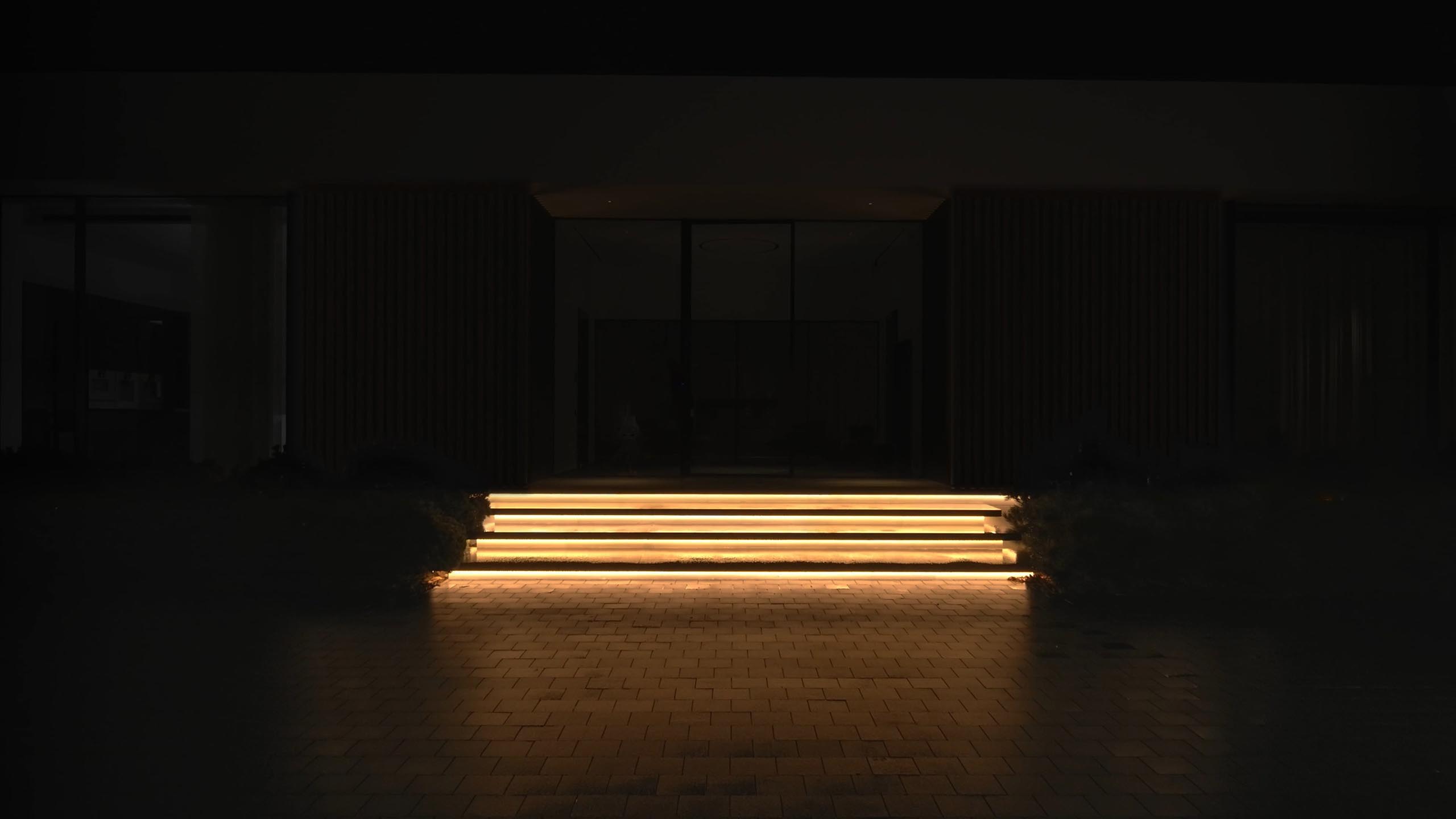  Подсветка ступеней