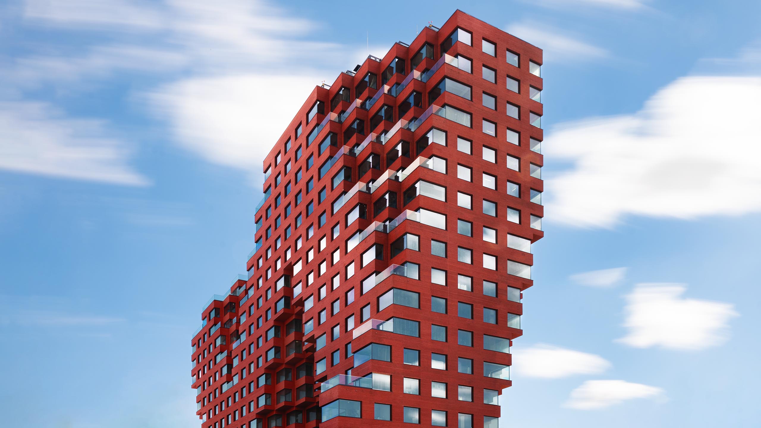  RED7