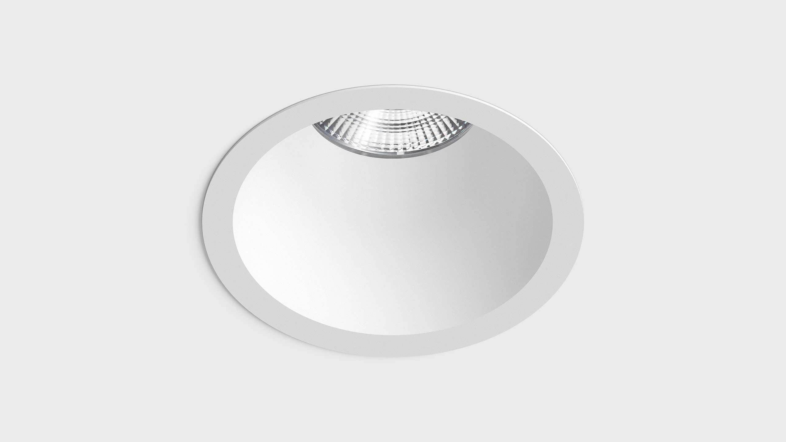  PHANTOM LOFT 32W <span style="font-weight:300 !important;">(PAINT WHITE)</span>