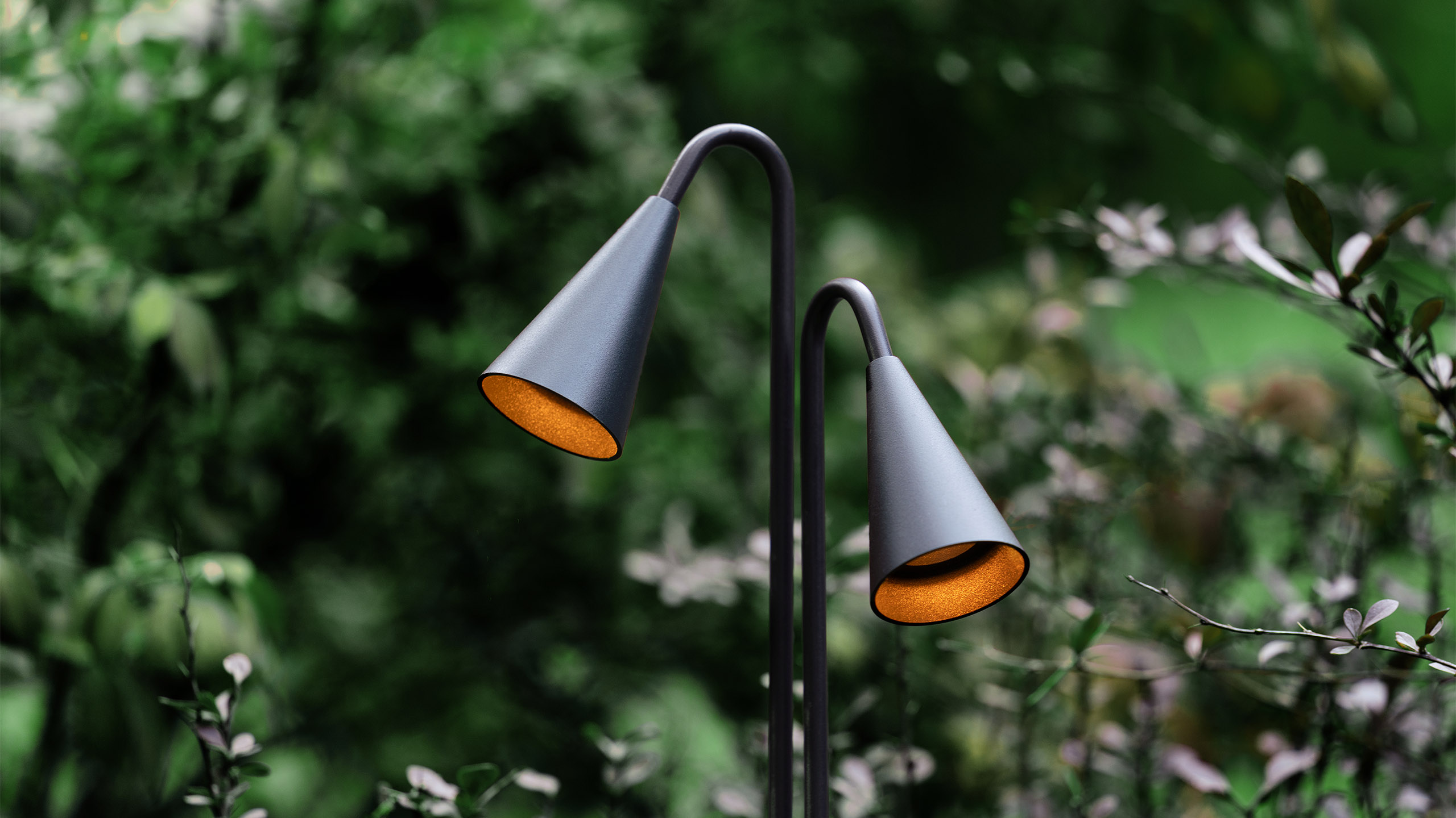  GARDEN BELL